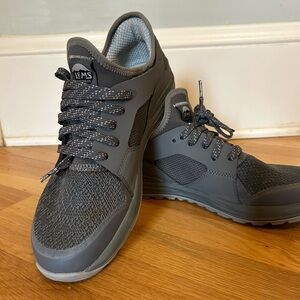 Lems Trailhead sneakers Men size 9.5